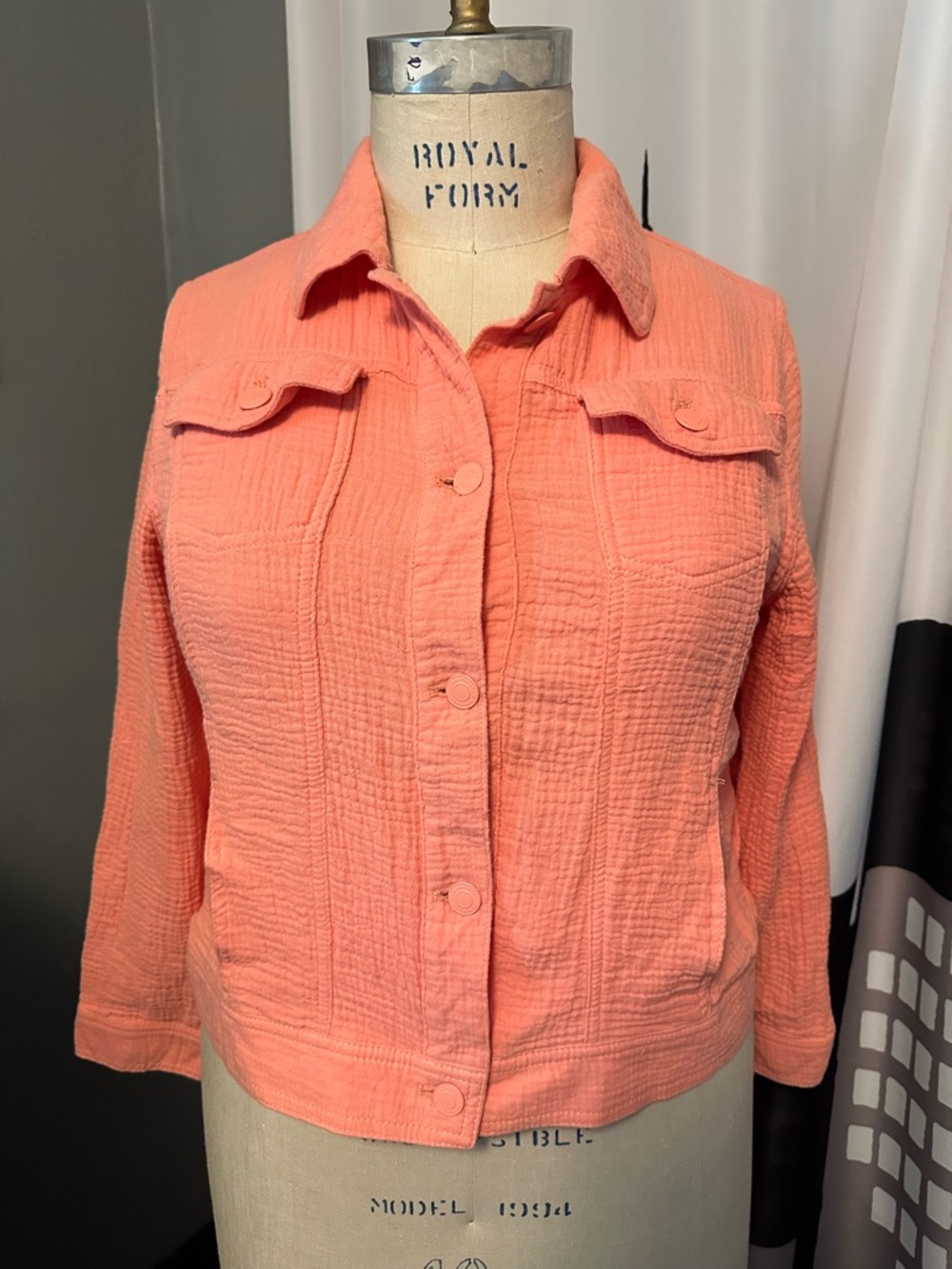 Women’s Coral Button-Front Textured Shirt Jacket